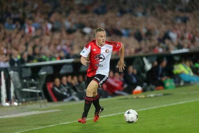 亚运会-中国三人女篮决赛力克蒙古队 勇夺金牌